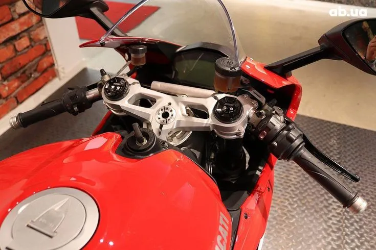 Ducati Panigale Image 5